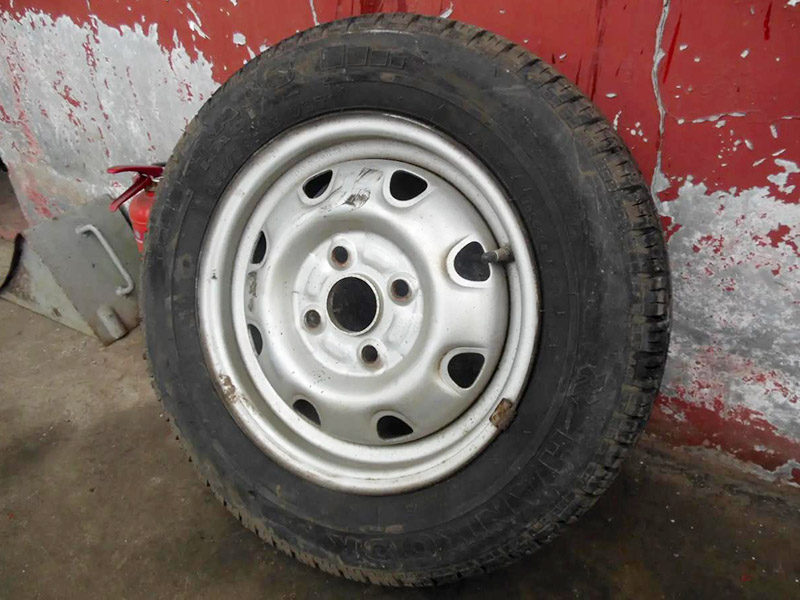 面包車(chē)用多大輪胎？面包車(chē)輪胎尺寸介紹！